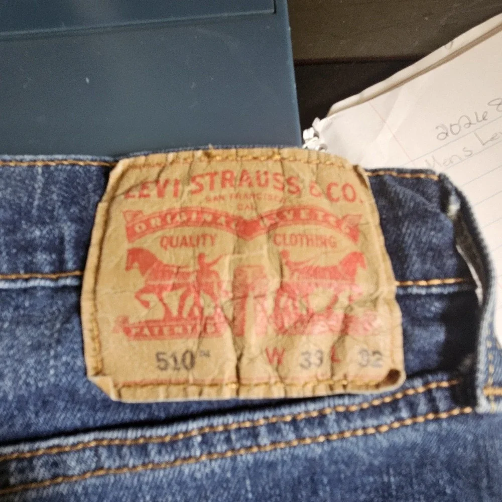 Levi's 510 Skinny Fit Jeans Mens 33x32 Blue  Medium Wash Denim
